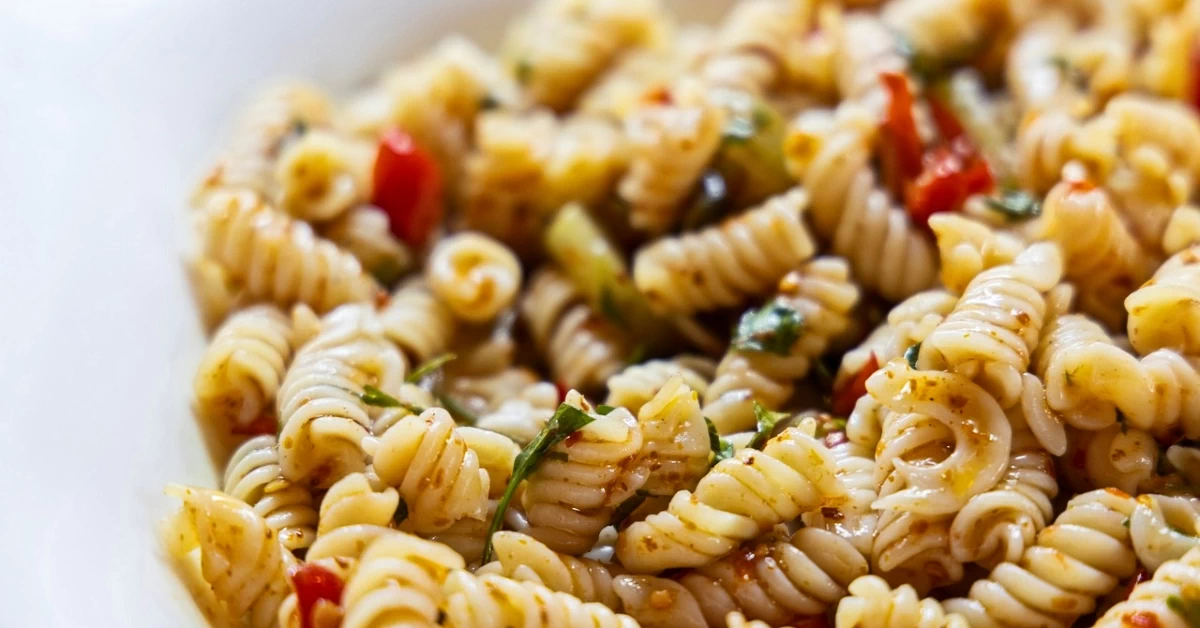 Summer on a Plate: The Perfect Pasta Salad Delight